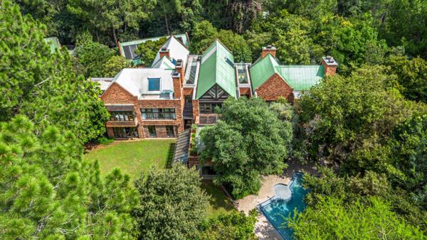 5 Bedroom House