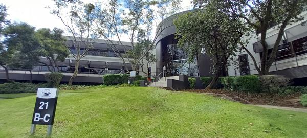 433  m² Commercial space