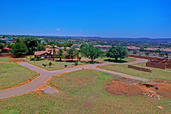 866 m² Land