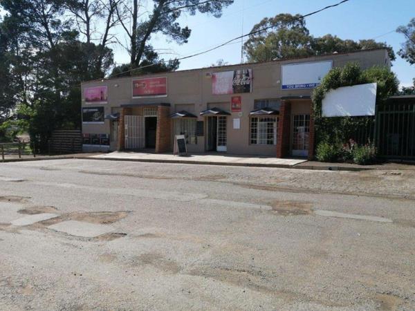 333  m² Commercial space