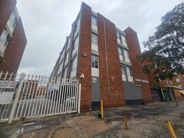 1.5 Bedroom Apartment