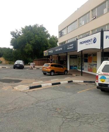 3 158  m² Commercial space