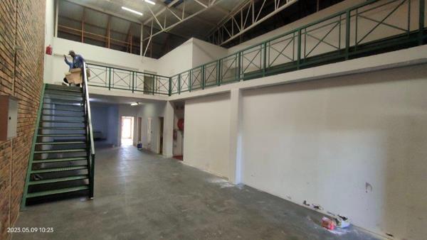 540  m² Industrial space