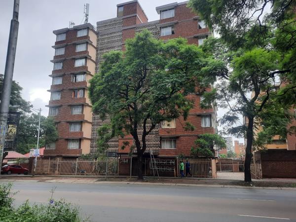4 Bedroom Apartment