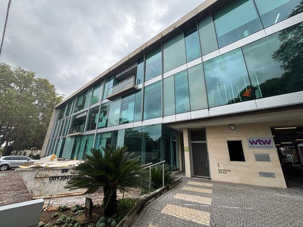 1 182 m² Commercial space