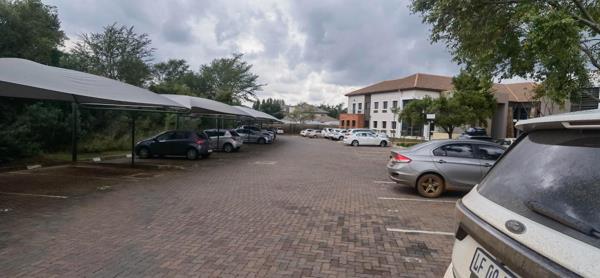 245  m² Commercial space