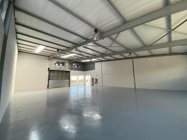 550  m² Industrial space
