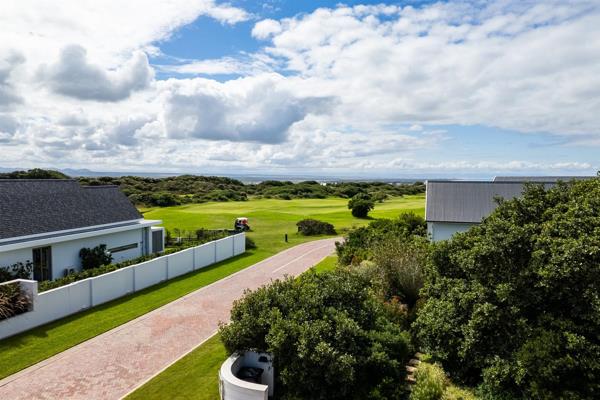 1 176 m² Land