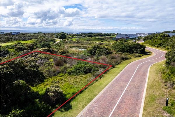 1 273 m² Land