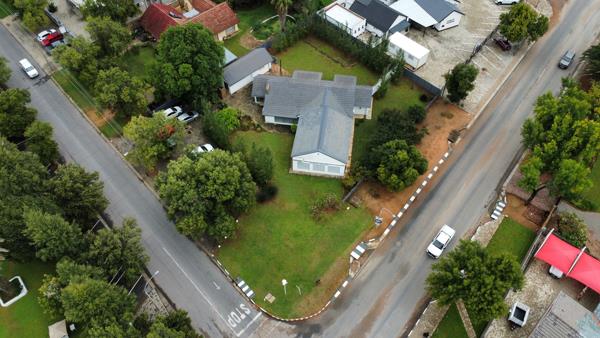 260  m² Commercial space