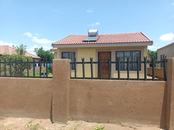 2 Bedroom House