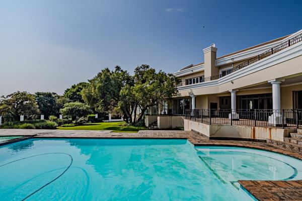 11.8 ha Smallholding