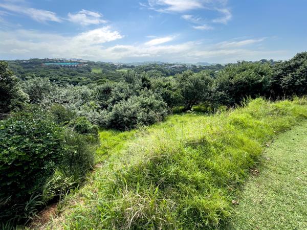 1 690 m² Land