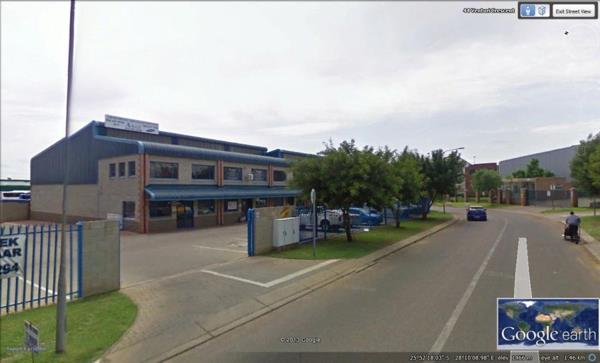 215  m² Industrial space