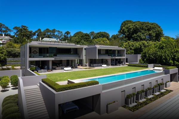 7 Bedroom House