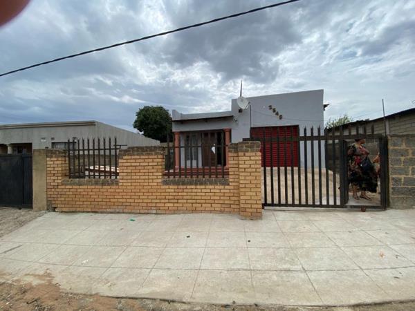 2 Bedroom House