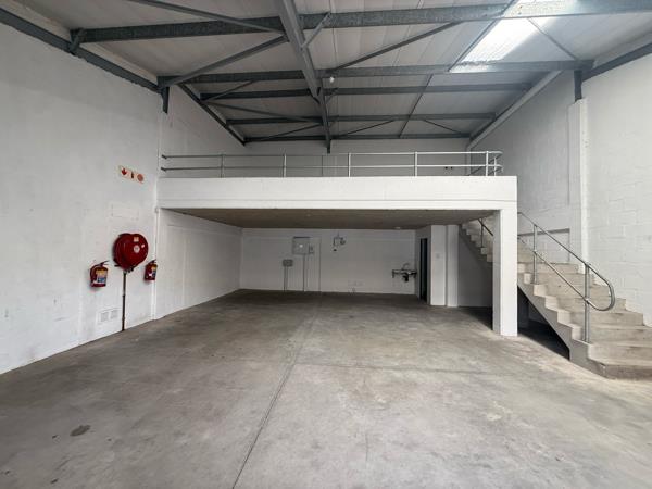 139 m² Industrial space