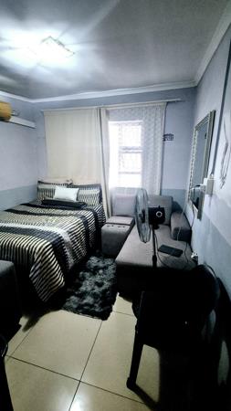 1 Bedroom House