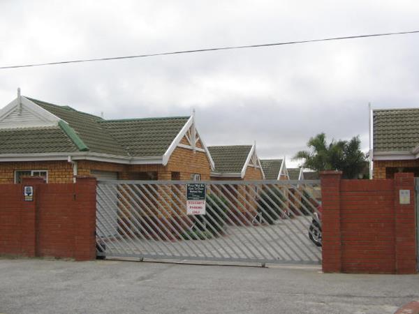 2 Bedroom Townhouse