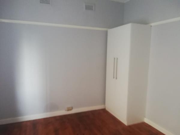 1 Bedroom House