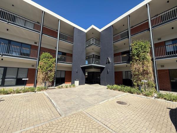 92  m² Commercial space