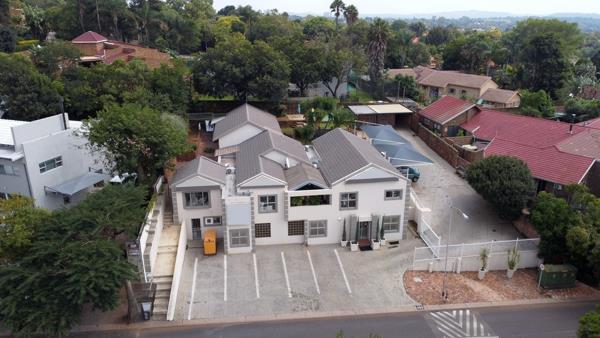 1 080  m² Commercial space