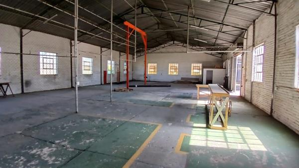 668  m² Commercial space