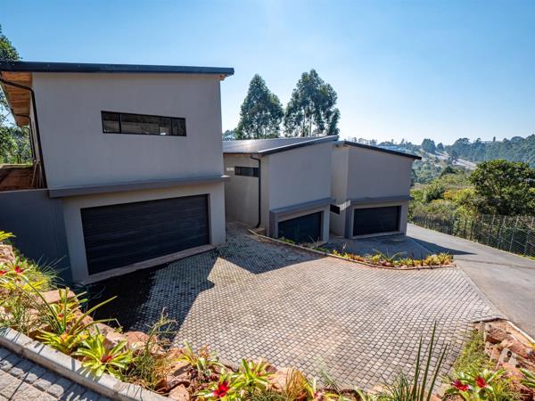 4 Bedroom Townhouse