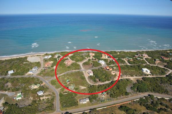 720 m² Land