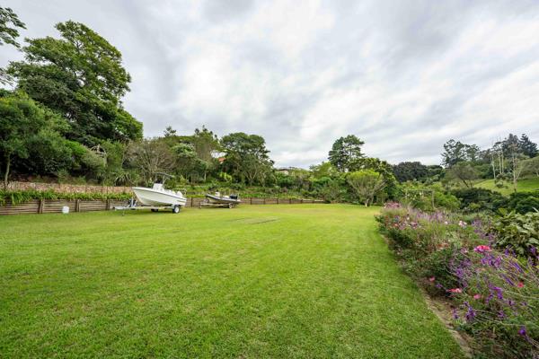 2 200 m² Land