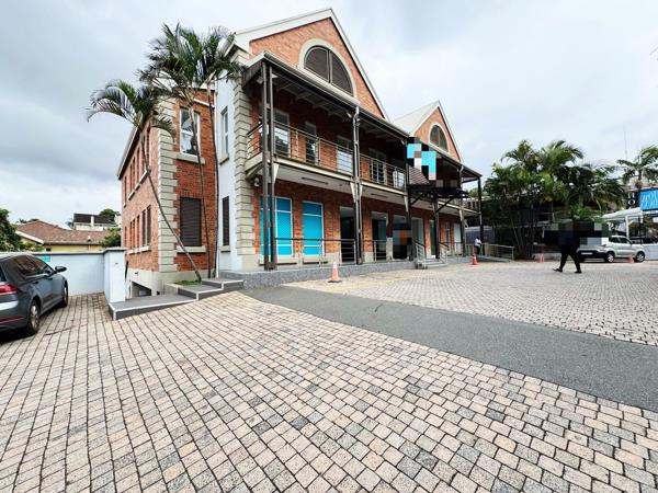 589 m² Commercial space