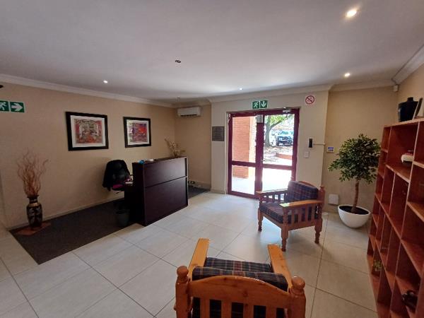 544  m² Commercial space