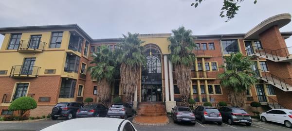 61 m² Office Space