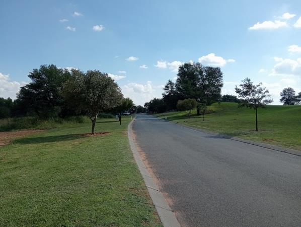 838 m² Land