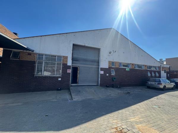 1 275  m² Industrial space