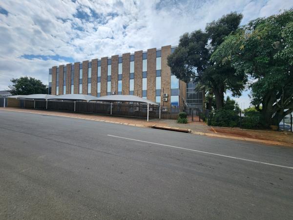 14 718  m² Industrial space