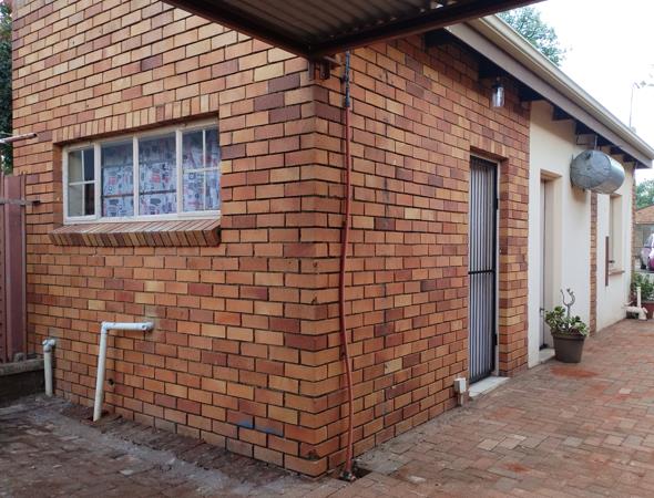 1 Bedroom Garden Cottage