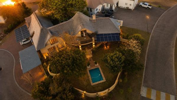 6 Bedroom House