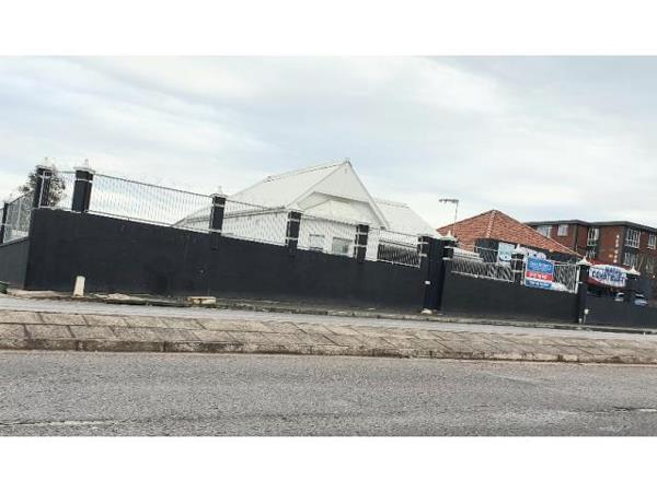 250  m² Office Space