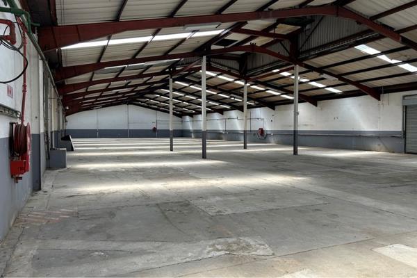1 582  m² Industrial space