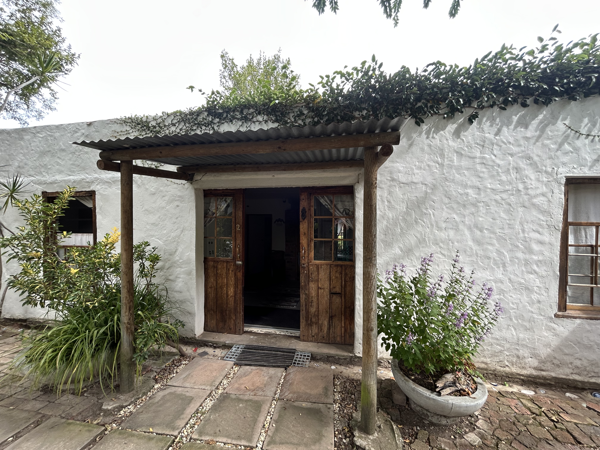 1 Bedroom Garden Cottage