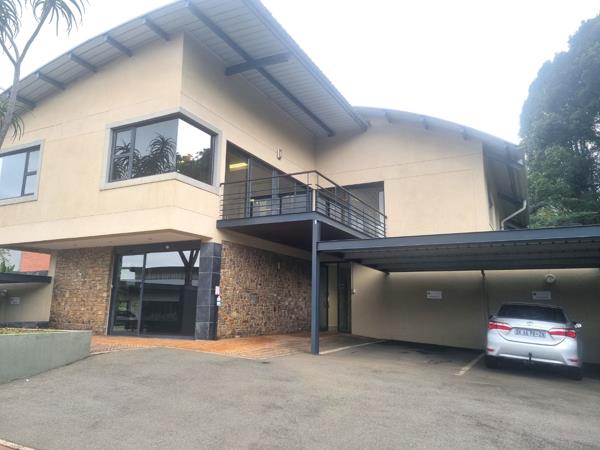 90  m² Commercial space