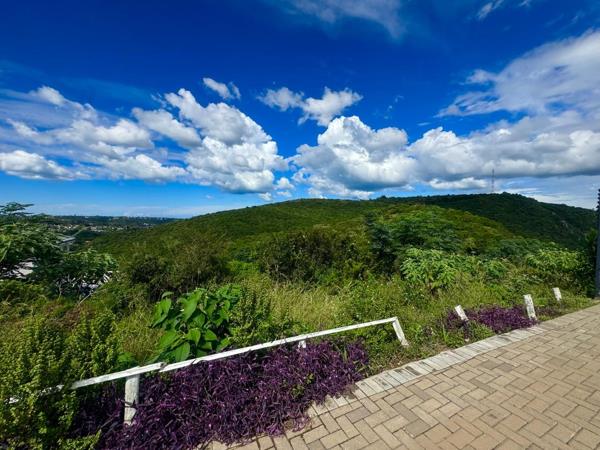 523 m² Land