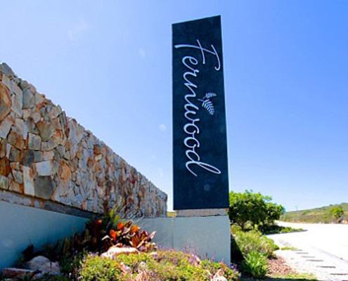 993 m² Land