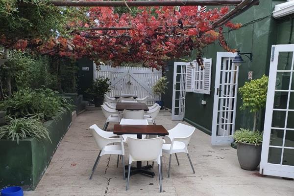241 m² Commercial space