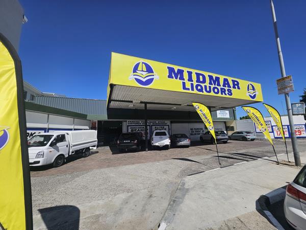 1 956 m² Commercial space
