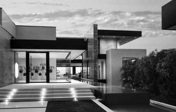 936 m² Land