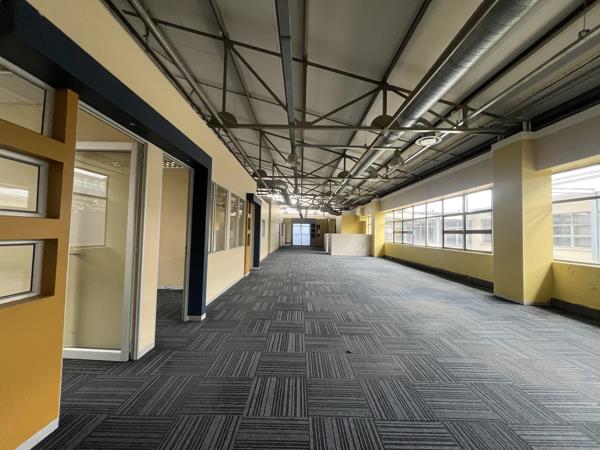 564 m² Commercial space