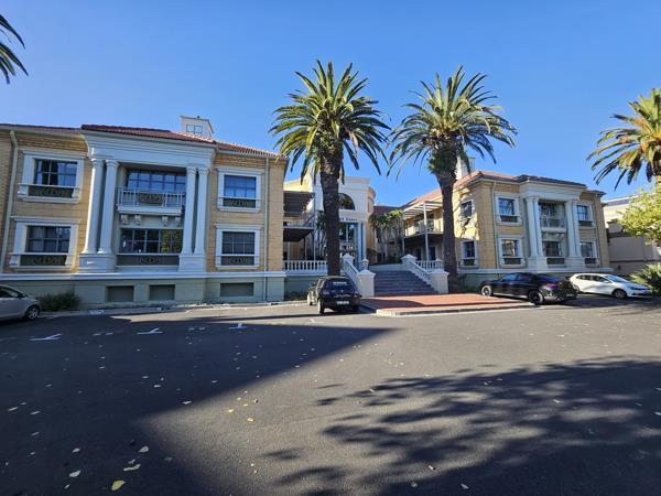 454  m² Commercial space