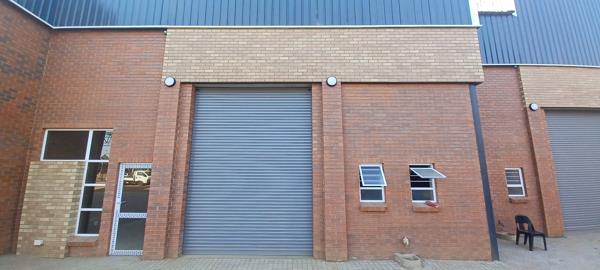 395 m² Commercial space